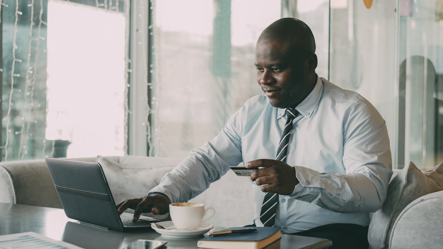 Transforme sua Vida com Serviços Financeiros Modernos